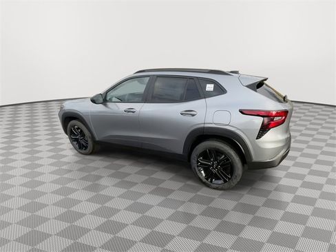 New 2026 Chevrolet Trax ACTIV w/ Sunroof Package image 5