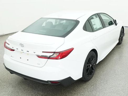 Used 2026 Toyota Camry SE FWD image 49