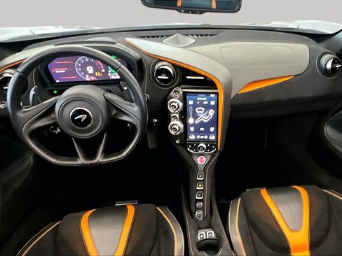 Used 2021 McLaren 720S Performance RWD image 13