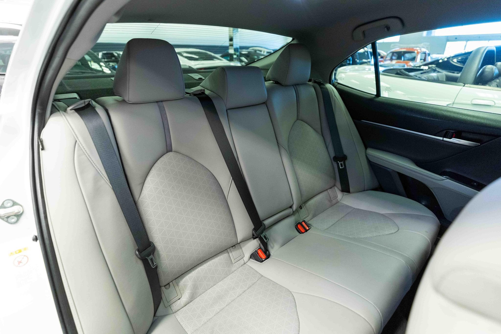 Used 2019 Toyota Camry XSE w/ Carpet Mat Package FWD image 13