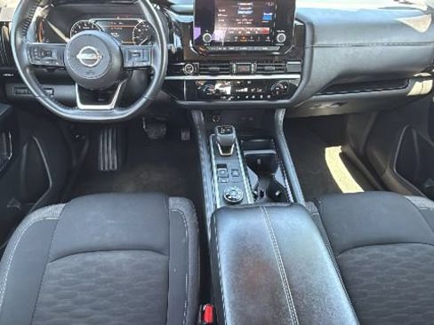 Certified 2024 Nissan Pathfinder SV AWD/4WD image 26