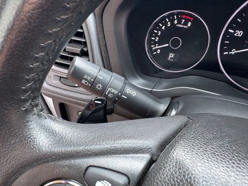 Used 2019 Honda HR-V Sport image 34