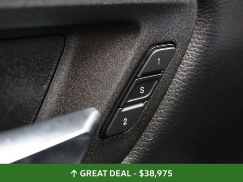 Used 2025 RAM 1500 Laramie image 42