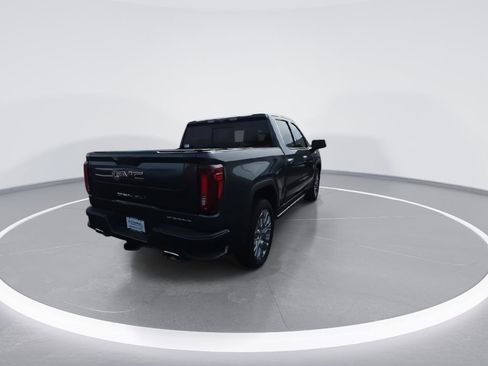 Used 2021 GMC Sierra 1500 Denali w/ Denali Ultimate Package image 8