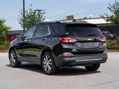 Used 2023 Chevrolet Equinox Premier AWD/4WD image 5
