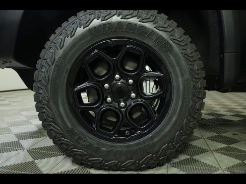 New 2026 Chevrolet Silverado 1500 ZR2 w/ ZR2 Bison Edition image 13