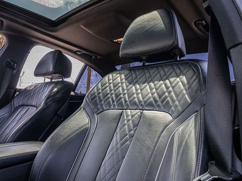 Used 2019 BMW 540i w/ M Sport Package RWD image 24