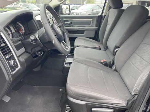 Used 2019 RAM 1500 Classic Warlock RWD image 5