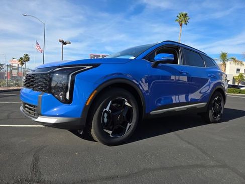 New 2026 Kia Sportage EX w/ EX Panorama Roof Package image 1