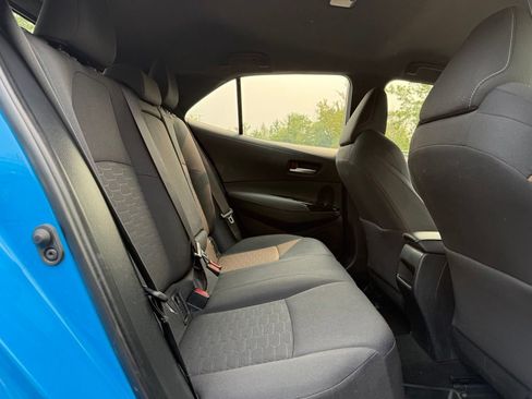 Used 2019 Toyota Corolla SE FWD image 18