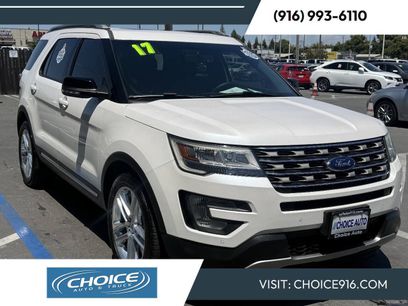 Used 2017 Ford Explorer XLT w/ Equipment Group 202A