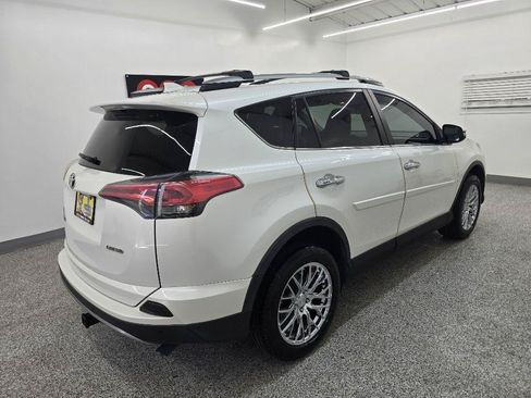 Used 2018 Toyota RAV4 Limited w/ Advanced Technology Package FWD image 6