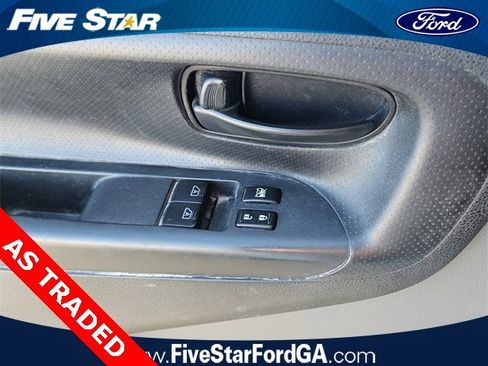 Used 2015 Nissan NV200 SV w/ Technology Package image 30