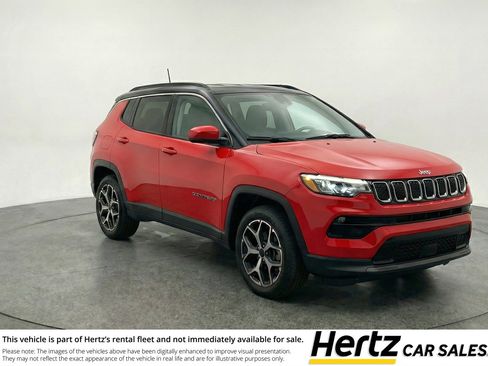 Used 2025 Jeep Compass Limited image 1