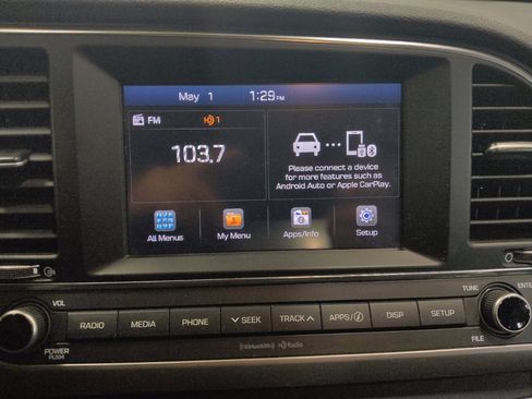 Used 2018 Hyundai Elantra SEL FWD image 25