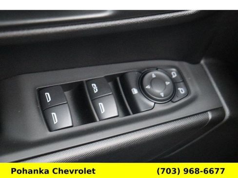 Used 2025 Chevrolet Silverado 1500 Custom image 17