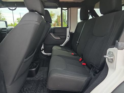 Used 2017 Jeep Wrangler Unlimited Sport AWD/4WD image 11