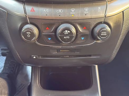 Used 2018 Dodge Journey Crossroad image 18