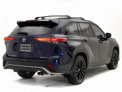 Used 2023 Toyota Highlander XSE image 35