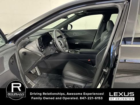 Certified 2025 Lexus RX 500h F Sport image 4