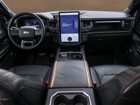 Used 2023 Ford Expedition Max Platinum image 28