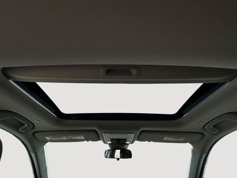 Certified 2024 Honda CR-V EX image 17