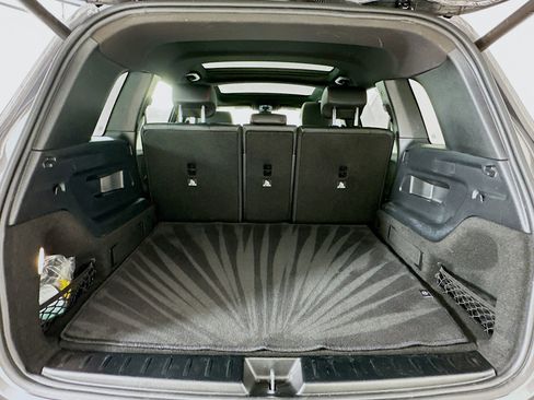 Used 2023 Mercedes-Benz GLB 250 image 28