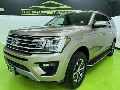Used 2020 Ford Expedition Max XLT w/ Equipment Group 202A AWD/4WD image 5