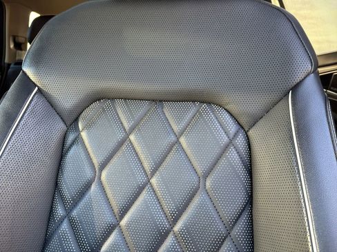 Used 2024 Volkswagen Atlas SEL Premium R-Line image 15