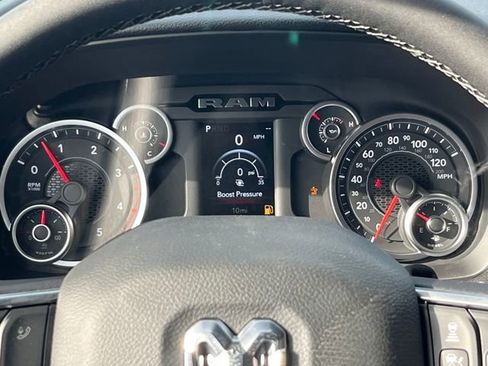 New 2026 RAM 2500 Big Horn AWD/4WD image 12