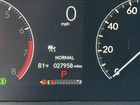 Used 2024 Honda Pilot EX-L image 15