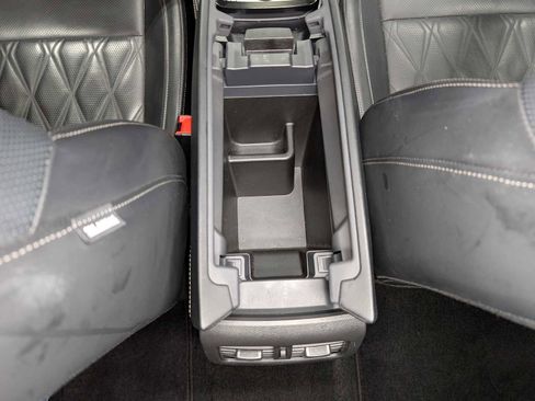 Used 2023 Nissan Rogue Platinum w/ Platinum Premium Package image 22