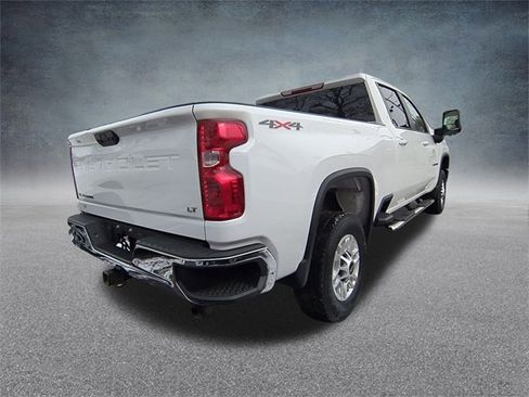 Used 2022 Chevrolet Silverado 2500 LT w/ Snow Plow Prep/Camper Package image 9