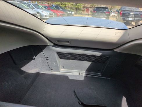 Used 2005 Chrysler Crossfire Limited RWD image 40