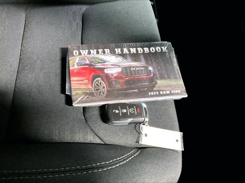 Used 2025 RAM 1500 Big Horn image 20