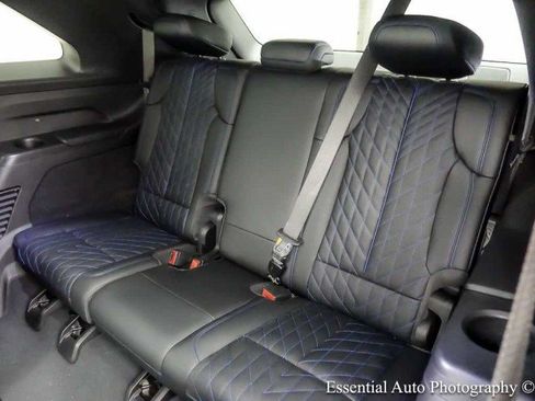 Used 2025 Cadillac Escalade IQ Luxury 1 AWD/4WD image 16