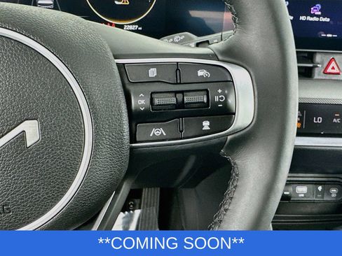Used 2025 Kia Sportage SX AWD/4WD image 13