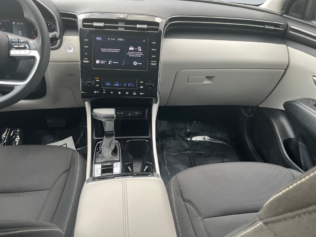 Used 2024 Hyundai Tucson SEL FWD image 11
