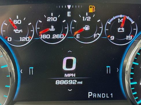 Used 2017 GMC Sierra 3500 Denali w/ Suspension Package, Off-Road AWD/4WD image 29
