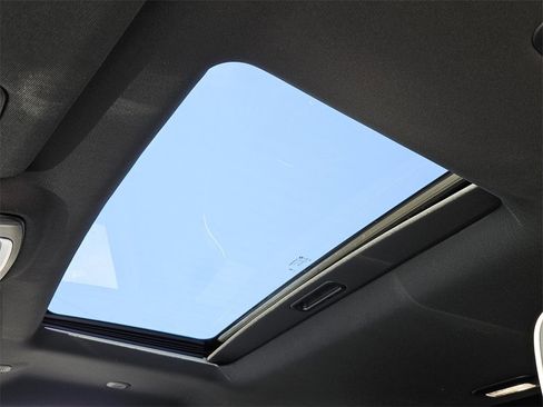 New 2026 RAM 2500 Laramie w/ Night Edition image 17