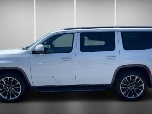 Used 2022 Jeep Wagoneer Series II w/ Premium Group I RWD image 11