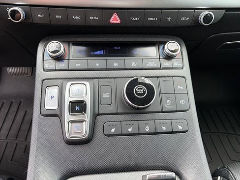 Used 2023 Hyundai Palisade Limited FWD image 24