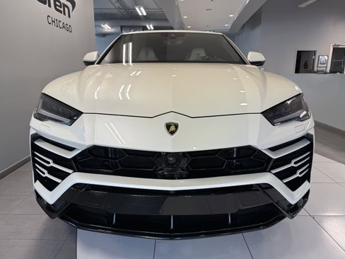 Used 2022 Lamborghini Urus image 6