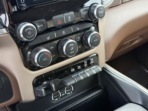 Used 2022 RAM 2500 Laramie image 32