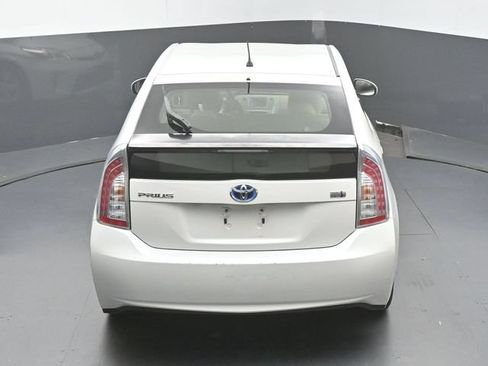 Used 2014 Toyota Prius Two FWD image 42