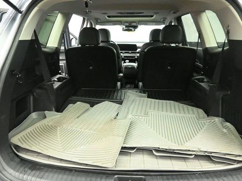 Used 2024 Kia Telluride S w/ S Sunroof Package image 25