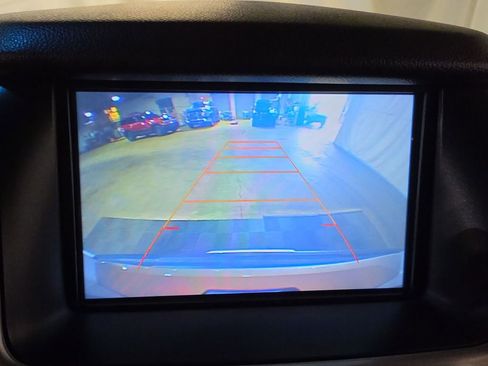 Used 2016 GMC Yukon SLE w/ HD Trailering Package AWD/4WD image 22