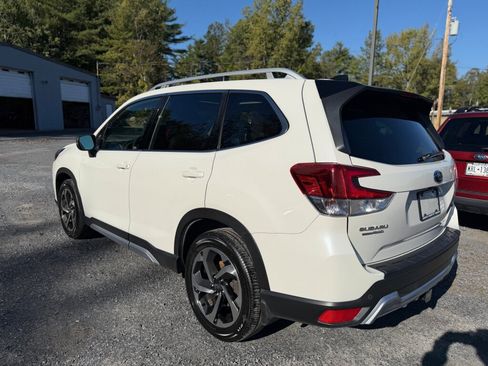 Used 2024 Subaru Forester Touring image 4