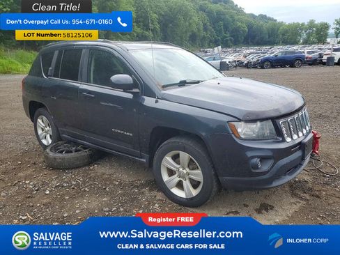 Used 2014 Jeep Compass Latitude w/ Sun/Sound Group AWD/4WD image 5