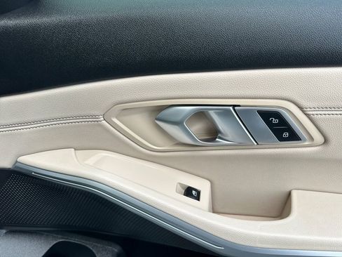 Used 2021 BMW M340i w/ Premium Package image 18